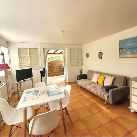 Le Jacquier Apartment Goyave Екстериор снимка