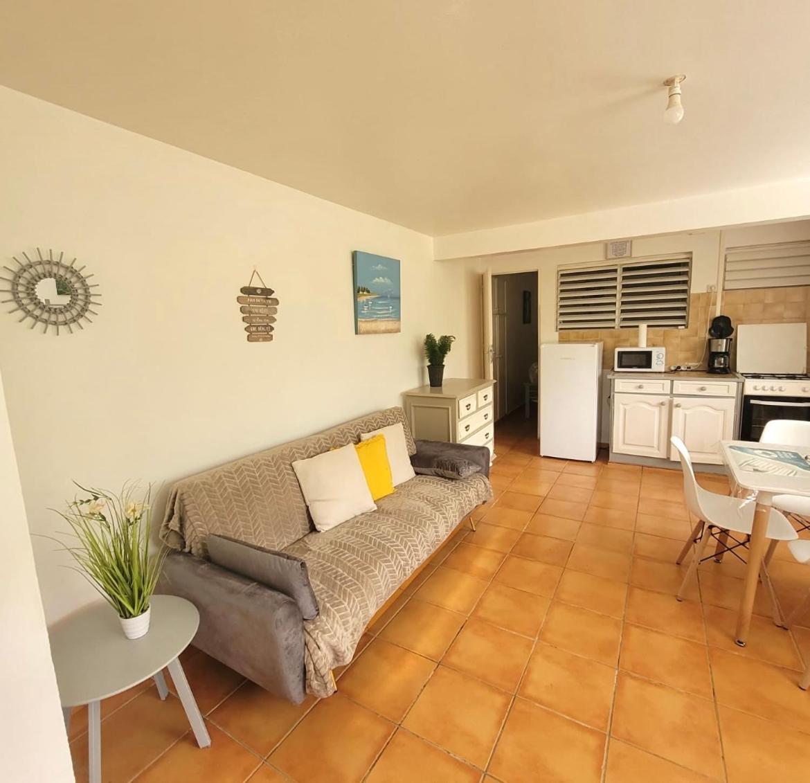 Le Jacquier Apartment Goyave Екстериор снимка