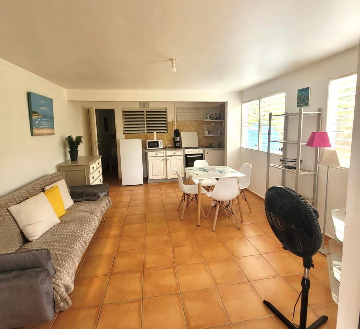 Le Jacquier Apartment Goyave Екстериор снимка